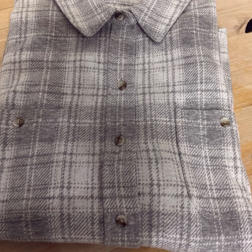 Faherty Sweater - image 7